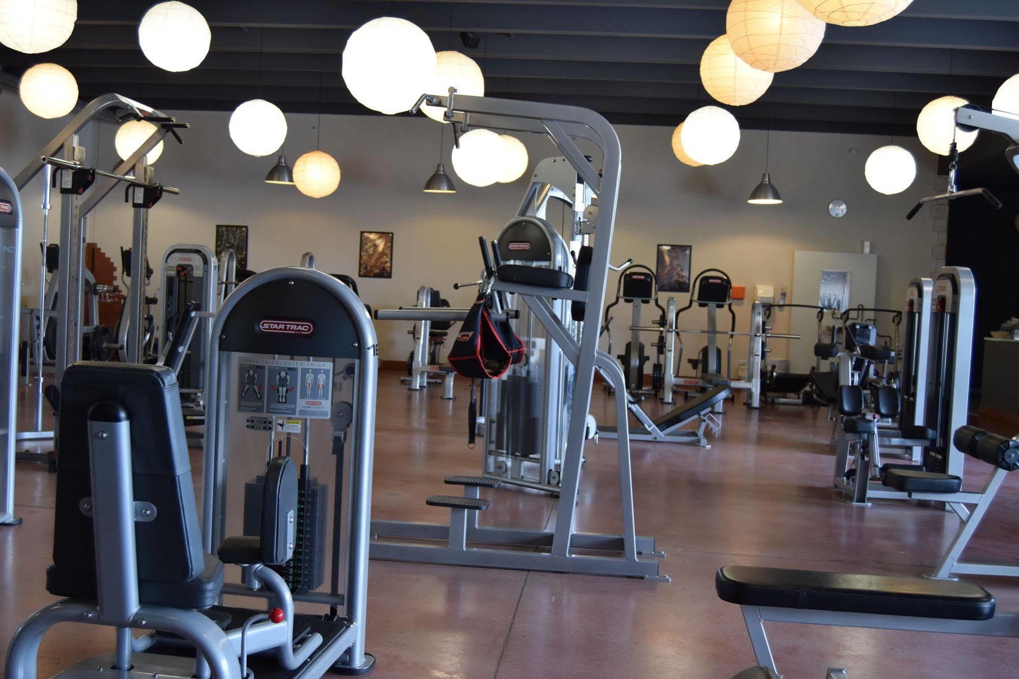 Residenza Le Due Torri Aparthotel Riva del Garda Buitenkant foto